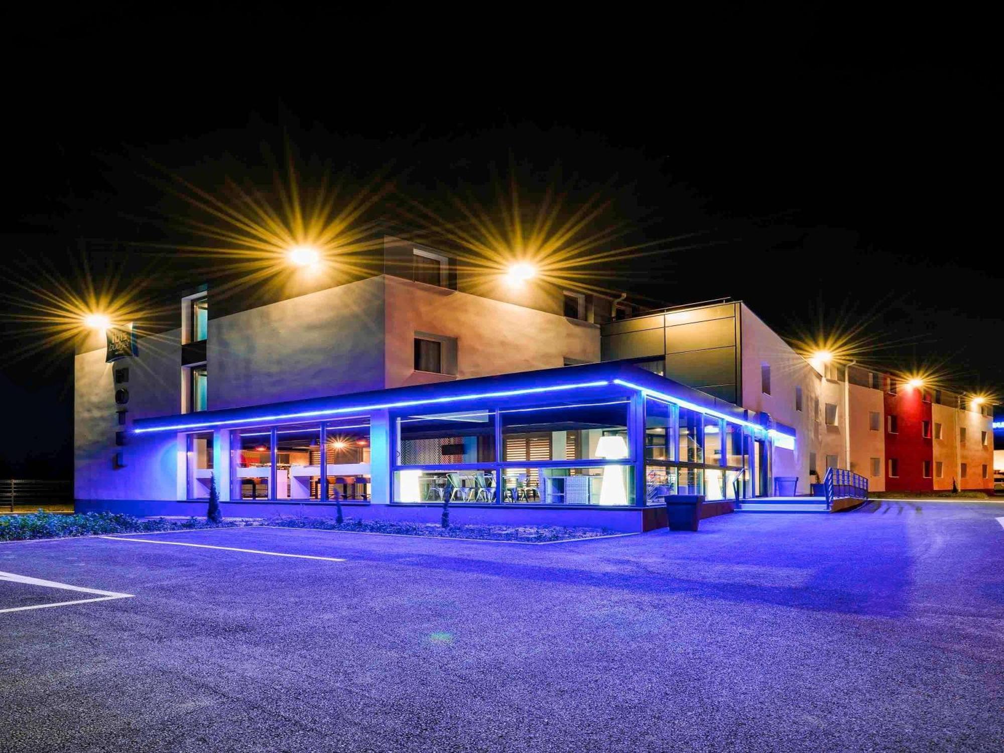 Ibis Budget Mâcon Crêches 2*
